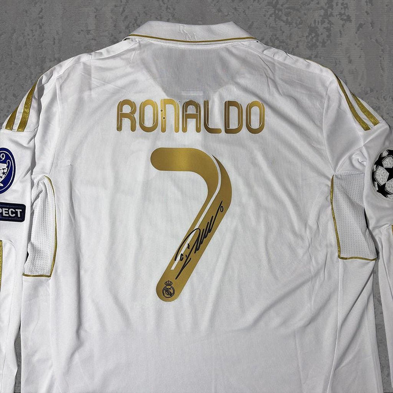 Cristiano Ronaldo 2012 Classic Spanish Gold Signature Tribute Jersey - Printed Signature Shirt image 2 - printed signature football gift