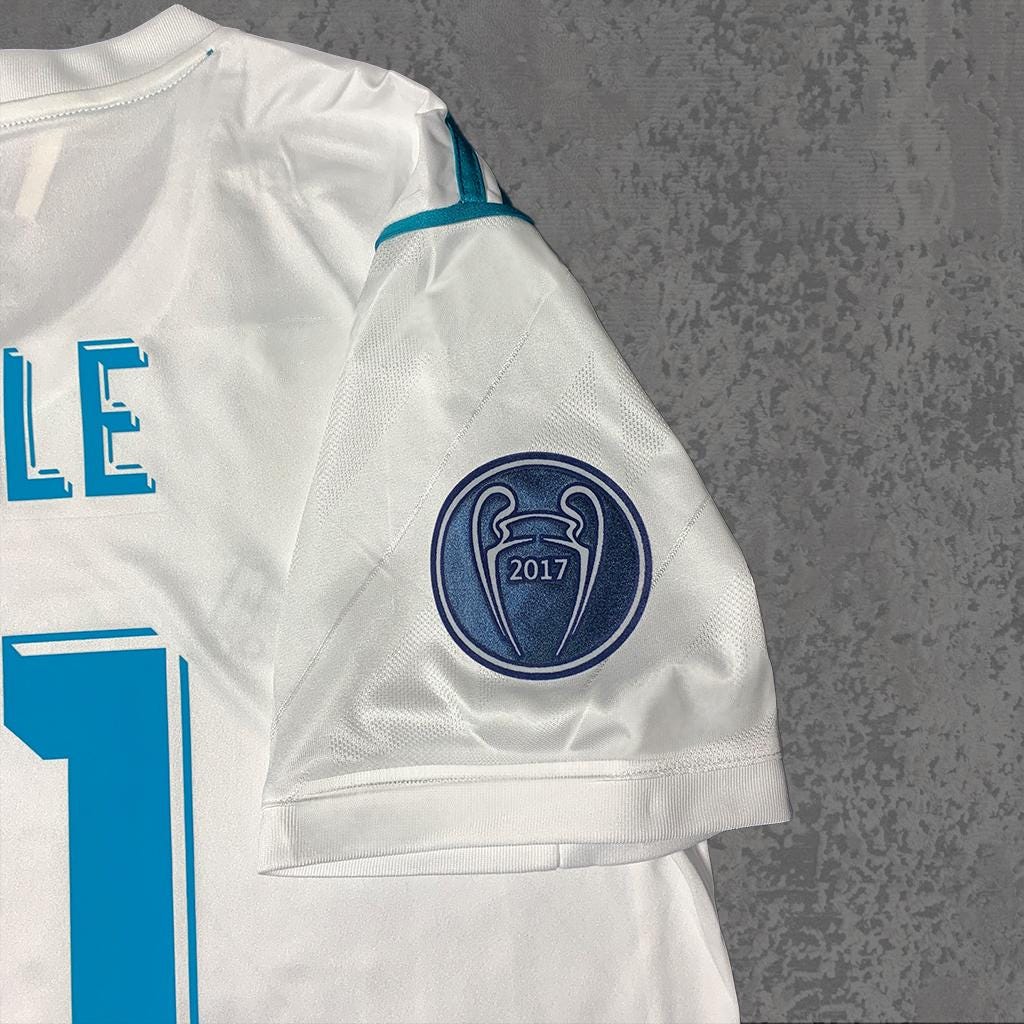 Gareth Bale 2018 Bicycle Kick Spanish White Signature Tribute Jersey - Printed Signature Shirt image 4 - printed signature football gift