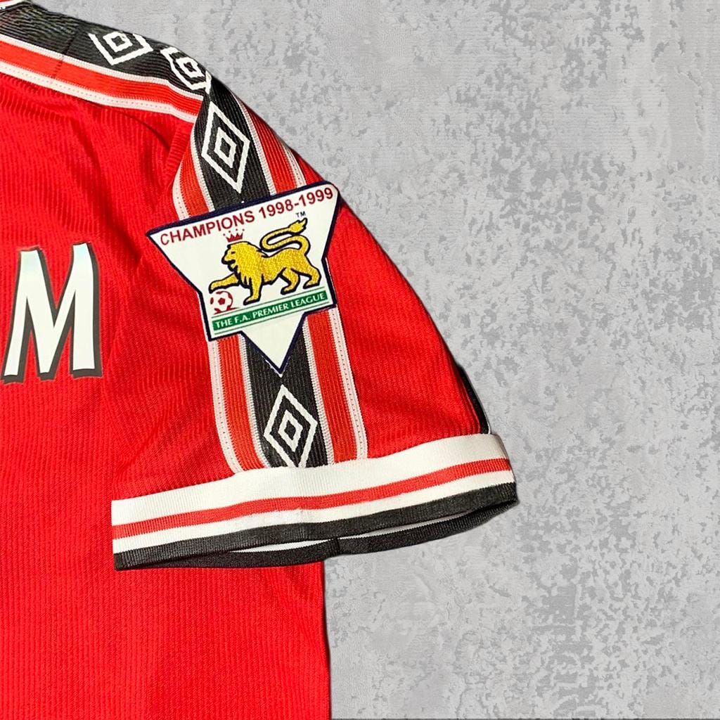 David Beckham 1999 Classic Manchester Red Signature Tribute Jersey - Printed Signature Shirt image 4 - printed signature football gift