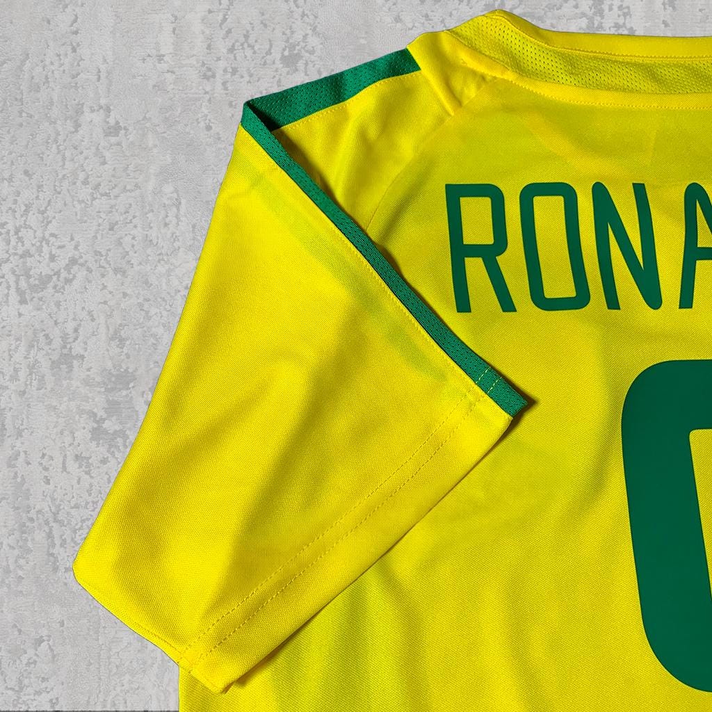 Ronaldo Nazário 2002 Samba Yellow Redemption Signature Tribute Jersey - Printed Signature Shirt image 3 - printed signature football gift