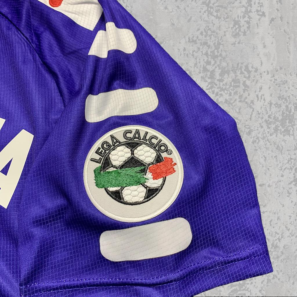 Gabriel Batistuta 1999 Florence Purple Signature Tribute Jersey - Printed Signature Shirt image 3 - printed signature football gift