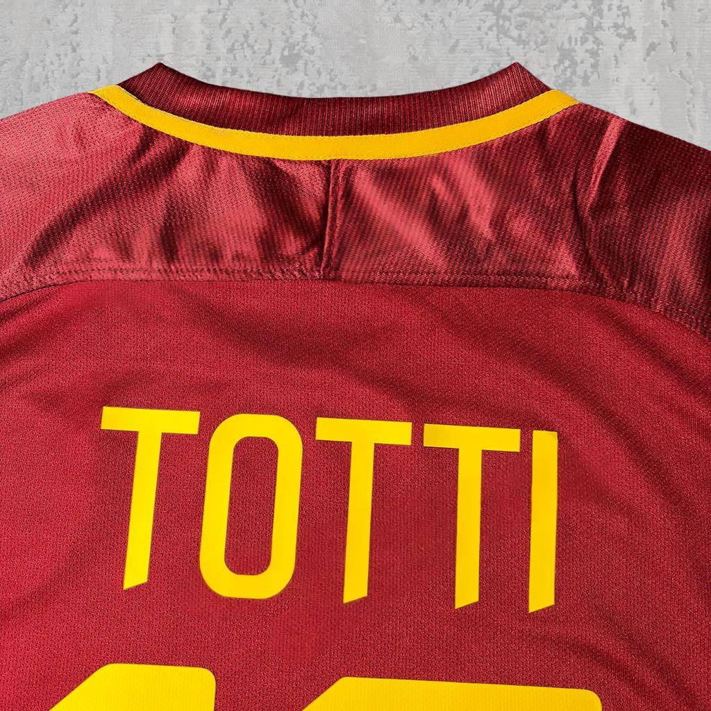 Francesco Totti 2017 Roman Carmine Signature Tribute Jersey - Printed Signature Shirt image 3 - printed signature football gift