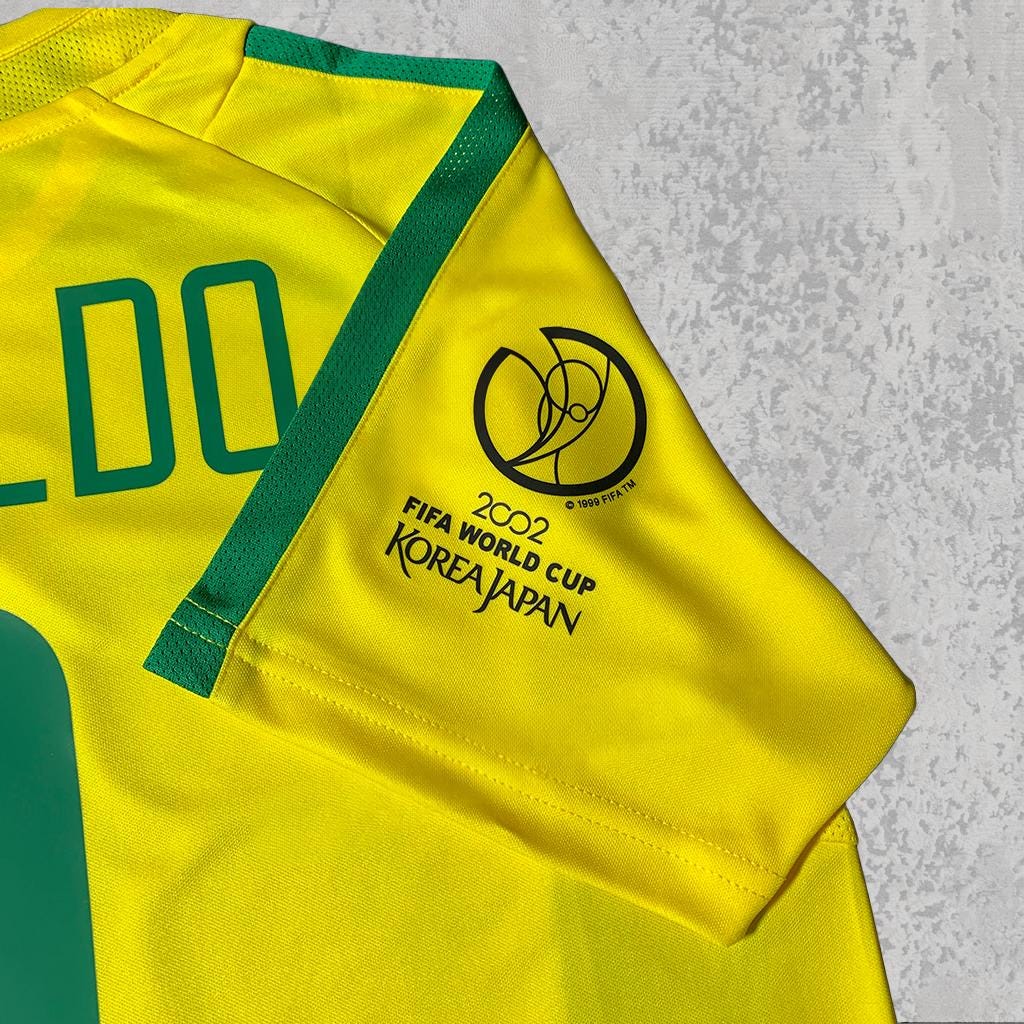 Ronaldo Nazário 2002 Samba Yellow Redemption Signature Tribute Jersey - Printed Signature Shirt image 4 - printed signature football gift