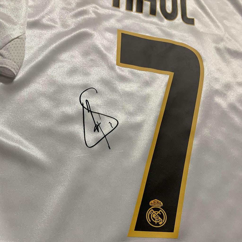 Raúl 2003 Spanish White Captain Signature Tribute Jersey - Printed Signature Shirt image 3 - printed signature football gift