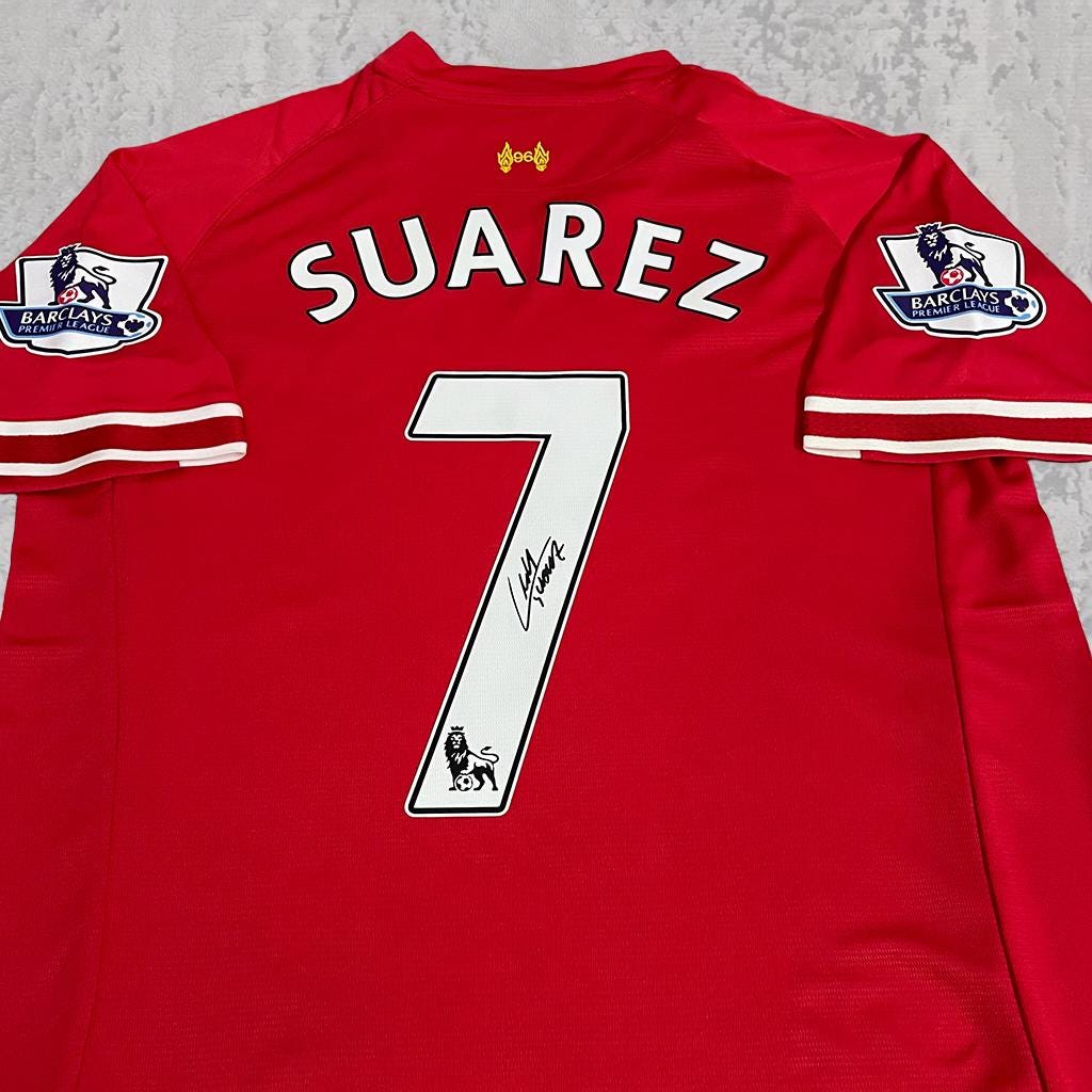 Luis Suárez 2013 Merseyside Red & White Signature Tribute Jersey - Printed Signature Shirt image 2 - printed signature football gift