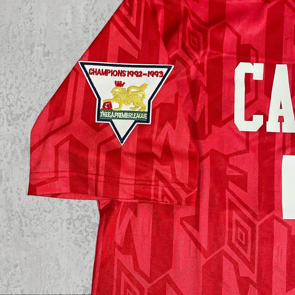 Eric Cantona 1993 Manchester Red Retro Signature Tribute Jersey - Printed Signature Shirt image 2 - printed signature football gift