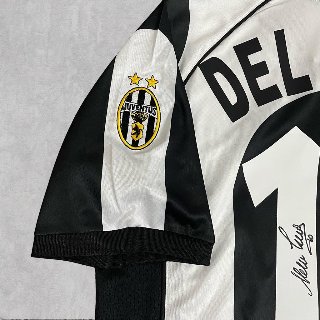 Alessandro Del Piero 1996 Turin Black & White Signature Tribute Jersey - Printed Signature Shirt image 3 - printed signature football gift