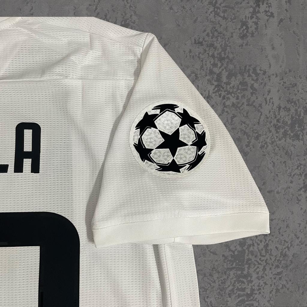 Paulo Dybala 2019 Turin White & Black Signature Tribute Jersey - Printed Signature Shirt image 4 - printed signature football gift
