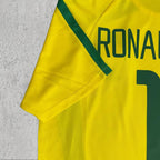 Ronaldinho 2002 Canarinha Yellow & Green Signature Tribute Jersey - Printed Signature Shirt image 2 - printed signature football gift