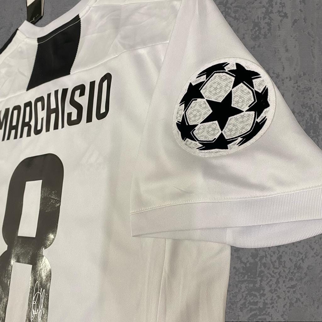 Claudio Marchisio 2018 Turin White & Black Signature Tribute Jersey - Printed Signature Shirt image 5 - printed signature football gift